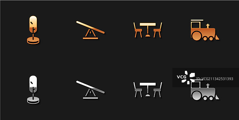 树木跷跷板野餐桌椅玩具套装图片素材