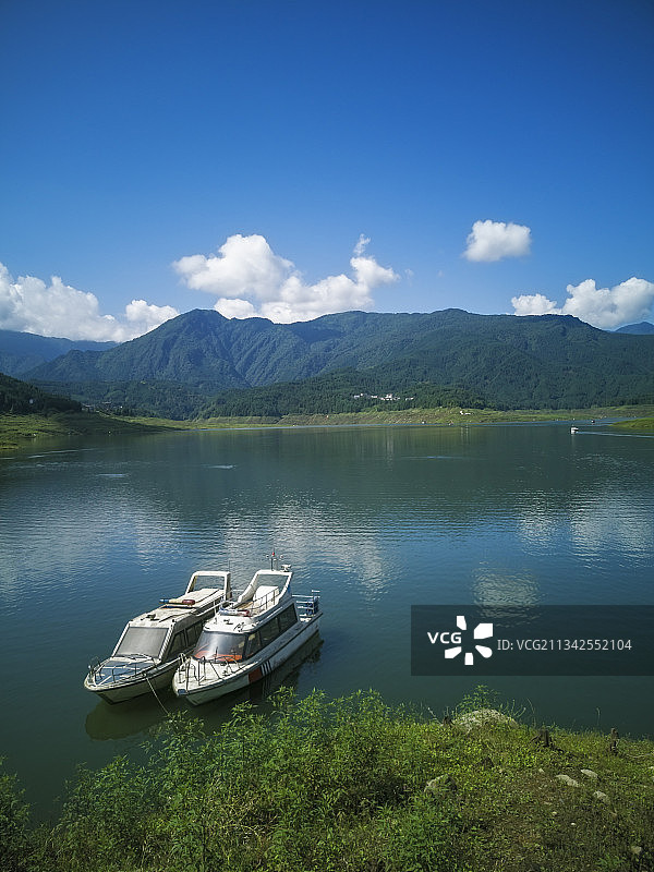雅女湖之夏图片素材