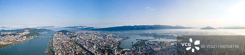 广东省肇庆市城市风光阅江大桥天际线全景图片素材