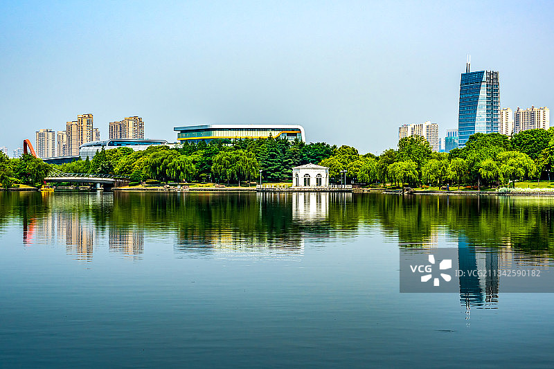 上海汽车博览公园清江湖建筑风光图片素材