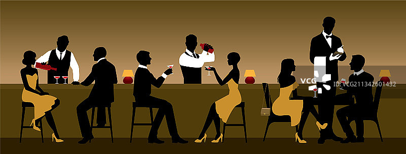 在酒吧附近的夜总会休息的男人们和女人们图片素材