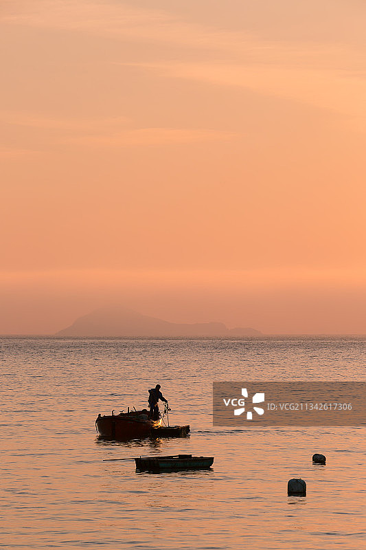 浙江省舟山市朱家尖清晨日出的风景图片素材