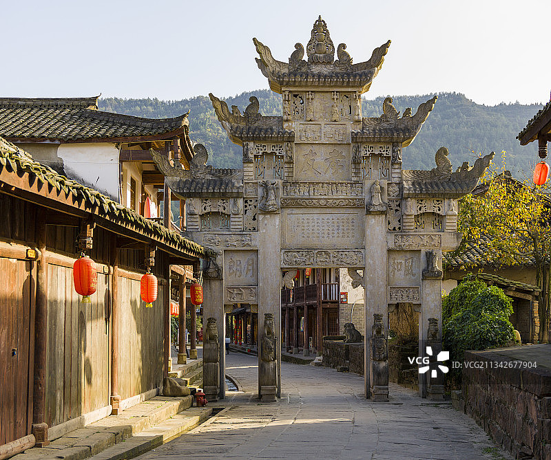 中国四川省广元市昭化古城石雕牌坊图片素材