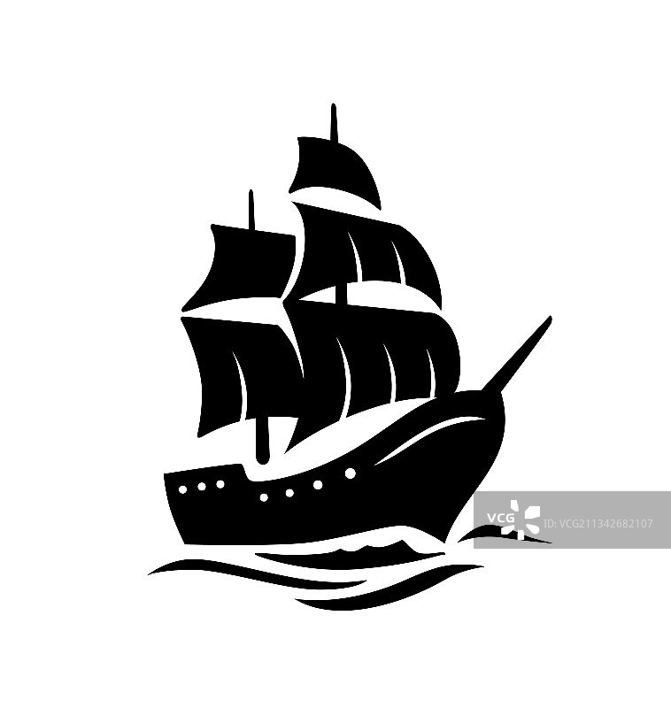 航行旧船剪影图片素材