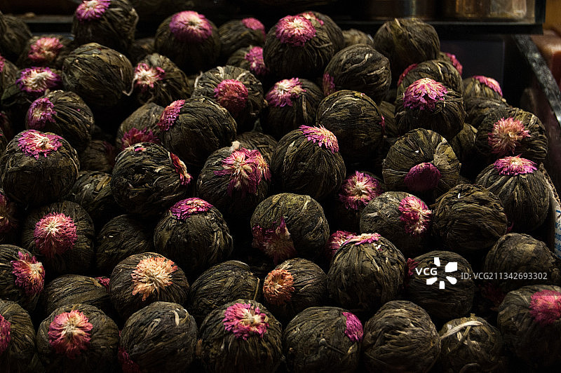 市场上出售的卷心菜特写图片素材