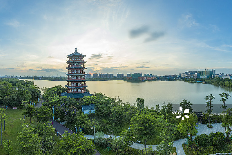 航拍中国东莞华阳湖湿地公园日出风光图片素材