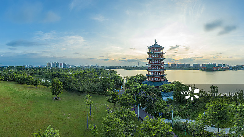 航拍中国东莞华阳湖湿地公园日出风光图片素材