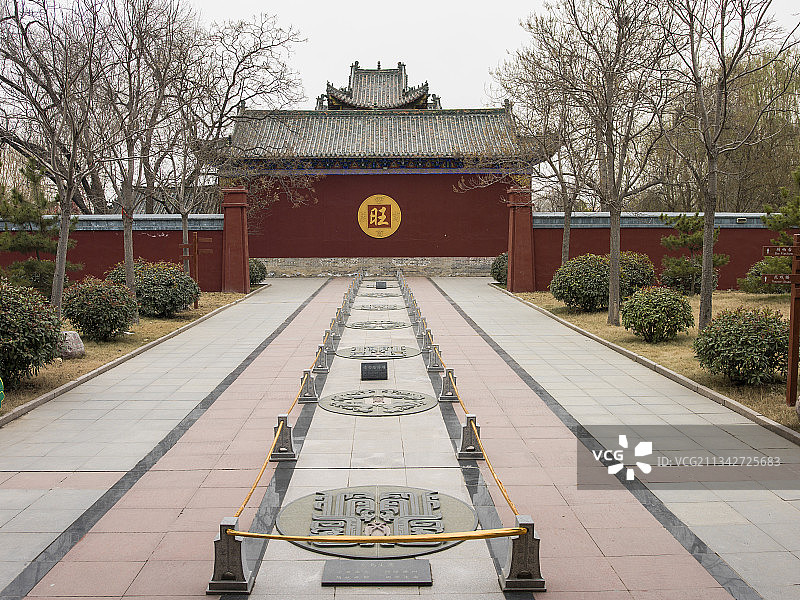 2014-12-20中国，河南省，商丘市，华商文化广场图片素材