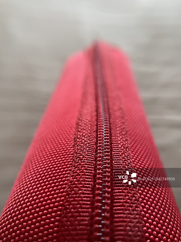 红色织物特写，印度哈里亚纳邦法里达巴德图片素材