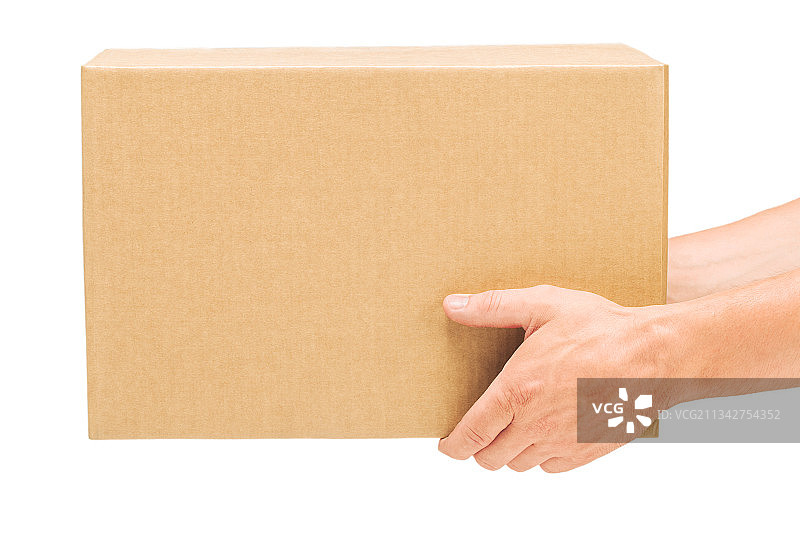 人物在白色背景下拿着纸板箱的裁剪图图片素材