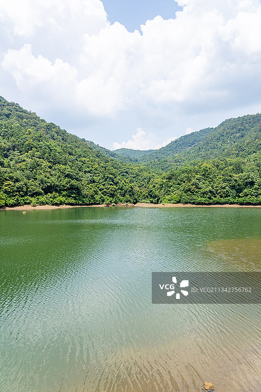 广州石门国家森林公园红枫湖图片素材