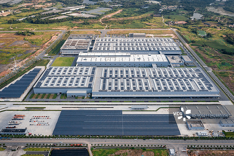 新能源汽车制造工厂光伏发电工厂航拍图片素材