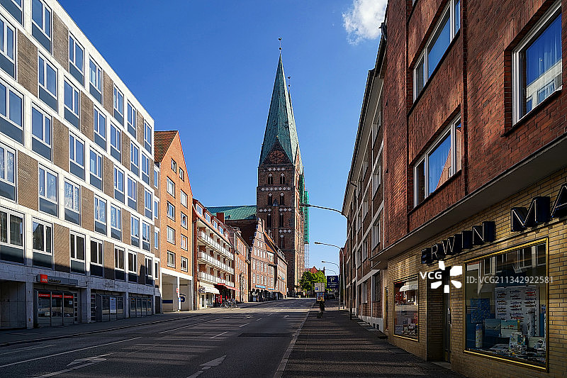 小镇街头图片素材