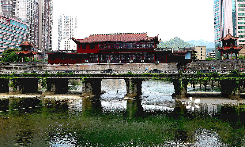 中国贵州黔南州都匀百子桥--网红桥图片素材