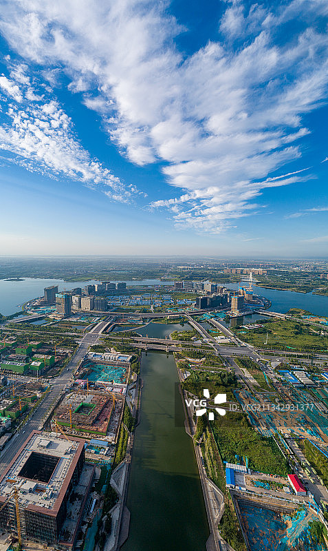 中国河南郑州龙湖公园郑州金融岛航拍图片素材