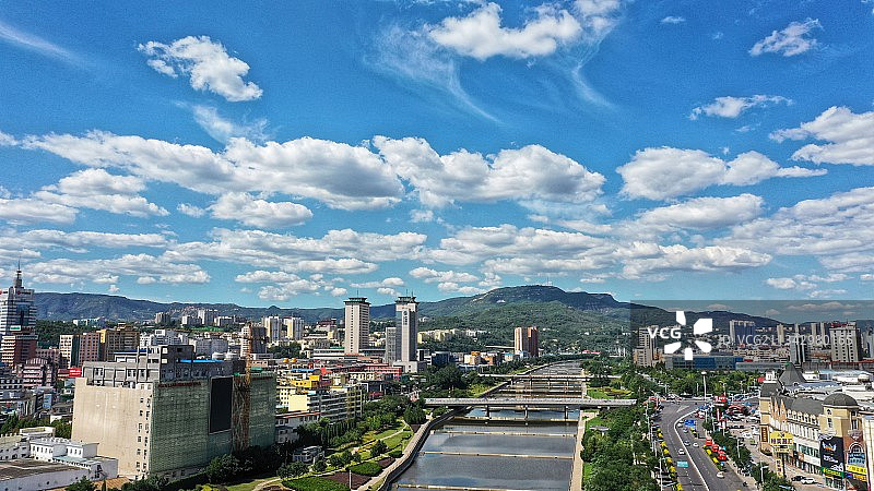 山城阳泉图片素材