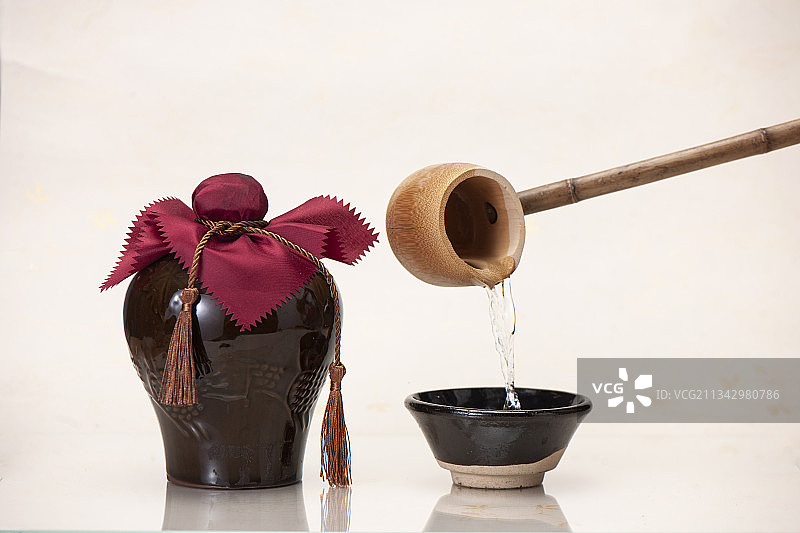 白酒 黄酒图片素材