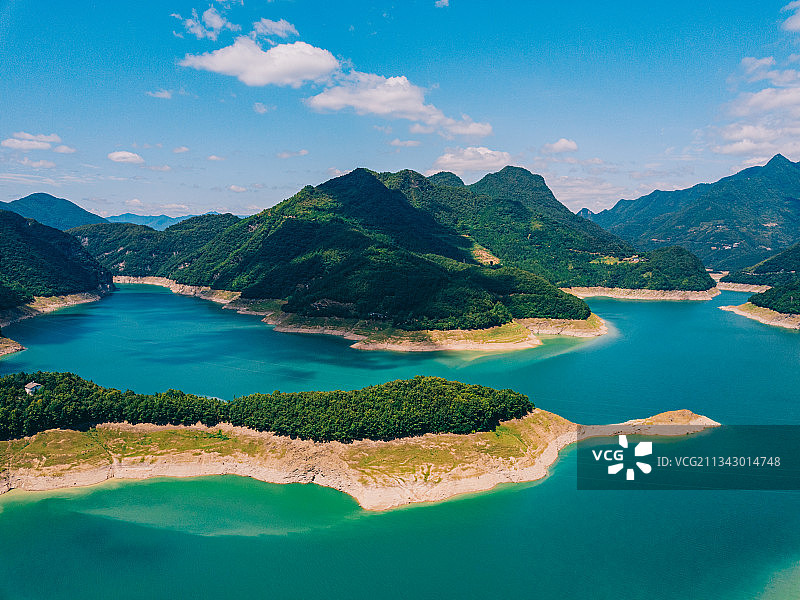 夏季的白龙江流域图片素材