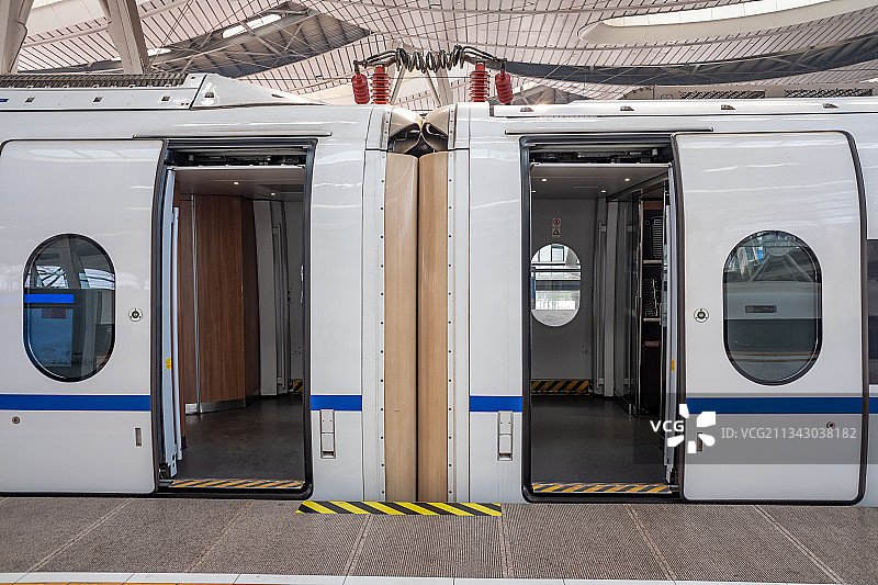 火车站高铁列车特写图片素材