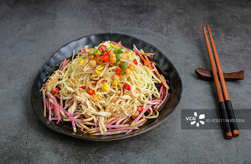 鸡丝凉面图片素材