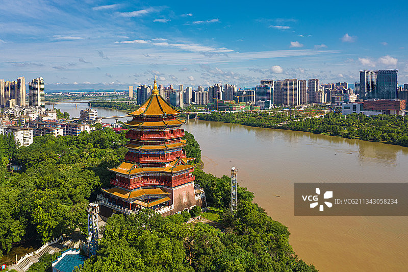 航拍鹰潭北极阁风光图片素材