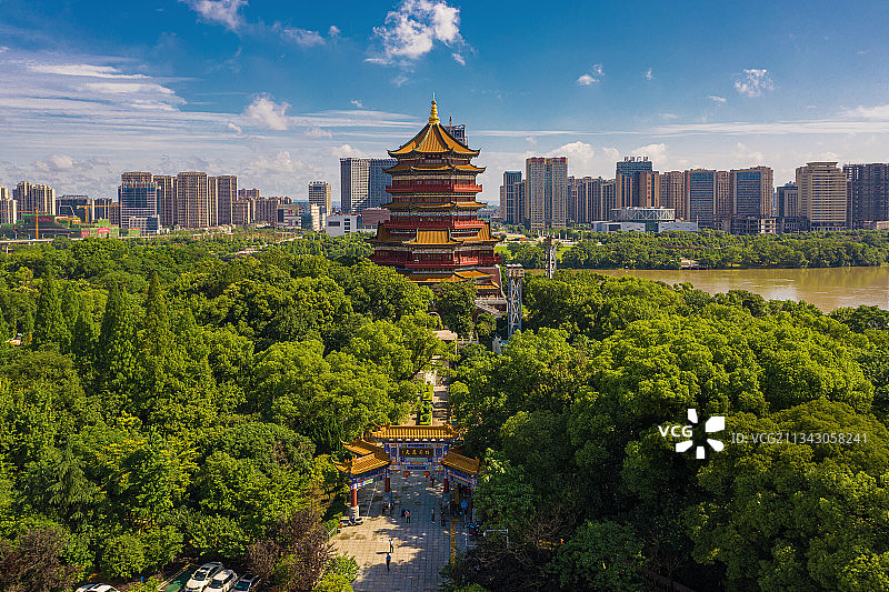 航拍鹰潭北极阁风光图片素材