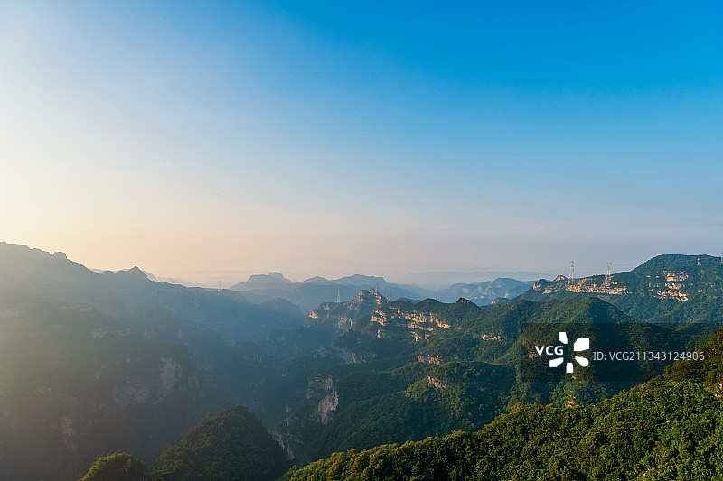 河南焦作修武县云台山青龙峡景区夏季户外风光高视角图片素材