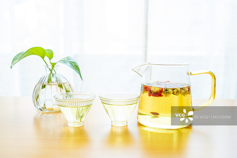 草本花茶枸杞菊花茶图片素材