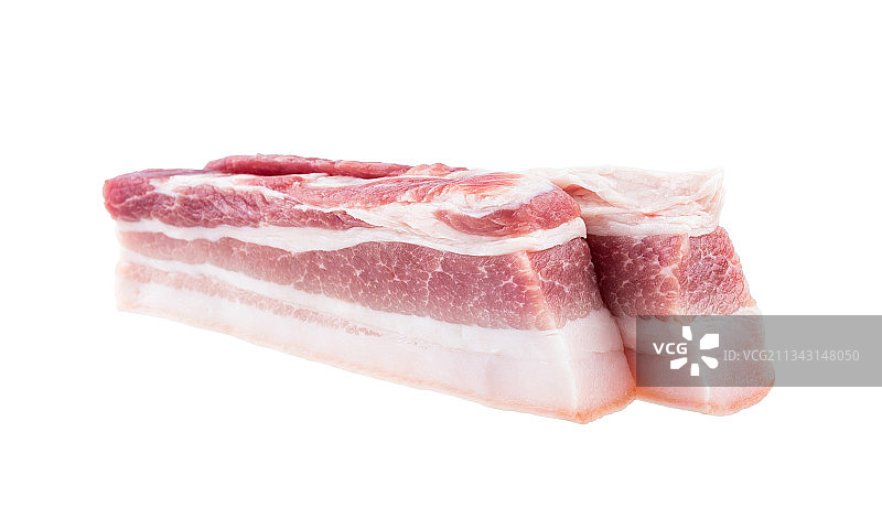 白背景上的新鲜猪肉五花肉图片素材