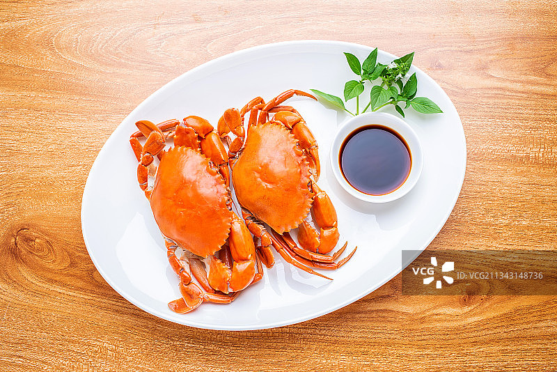 中国粤菜清蒸红鲟蟹图片素材
