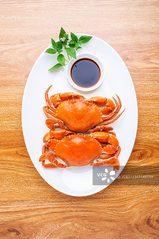 中国粤菜清蒸红鲟蟹图片素材