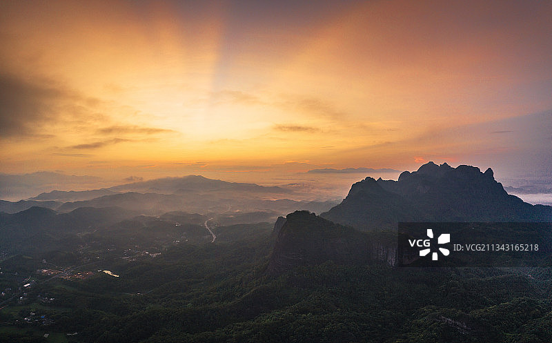 都峤山风光图片素材