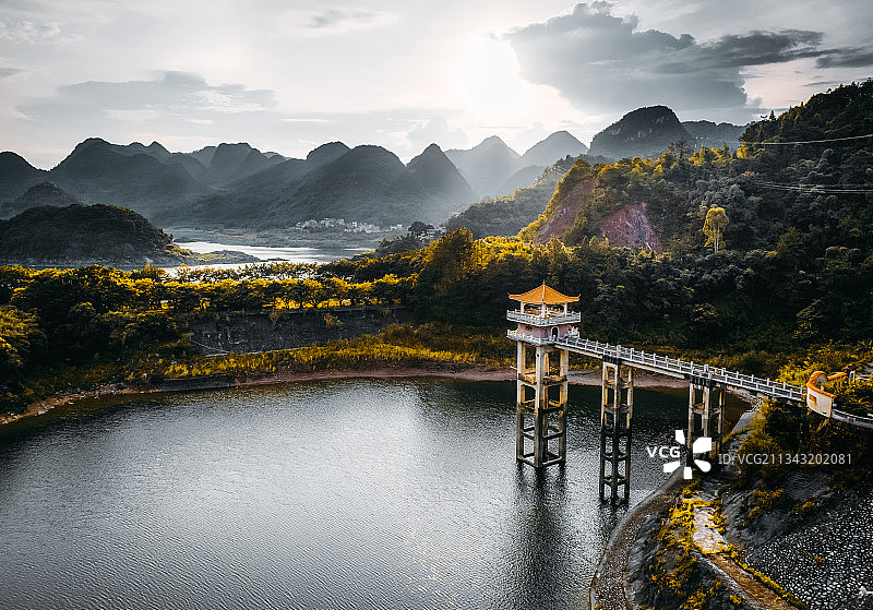 日薄西山图片素材