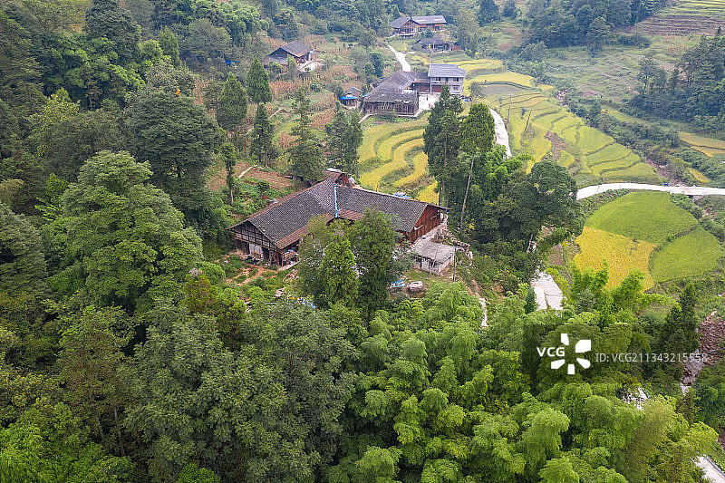 航拍贵州省遵义市习水县山村美景图片素材