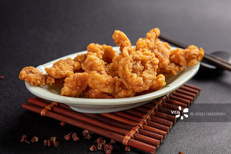 油炸酥肉图片素材