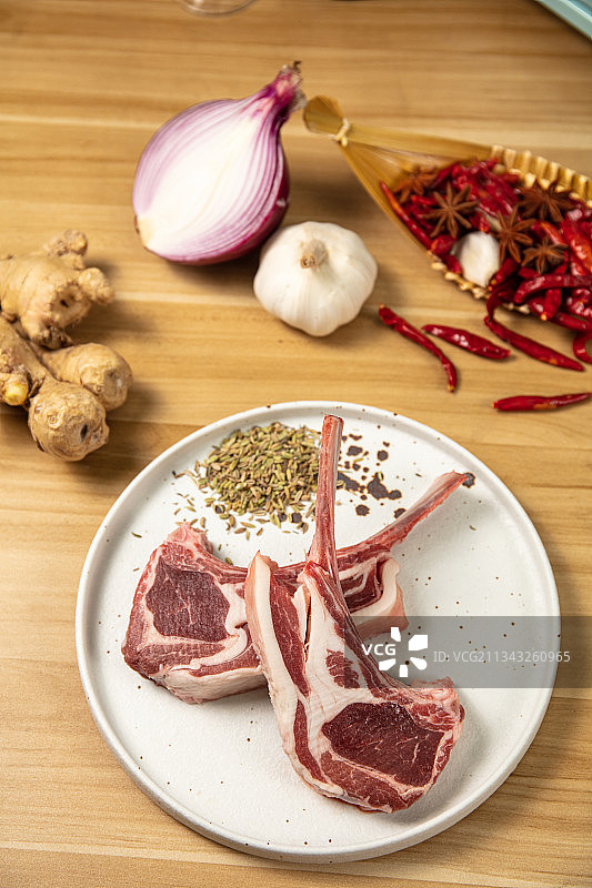 生鲜红肉牛排羊排牛肉羊肉图片素材