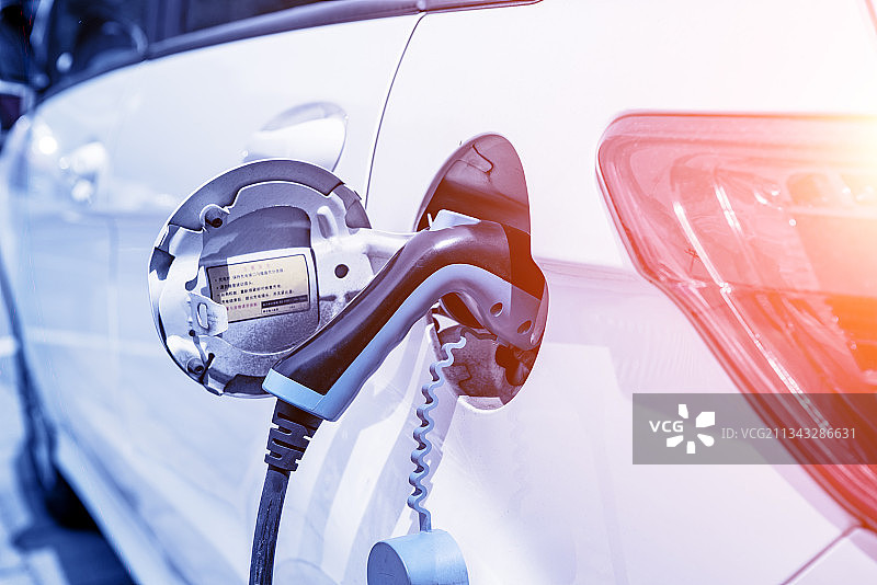 充电的新能源汽车图片素材