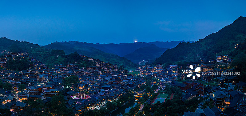 贵州西江千户苗寨夜景图片素材