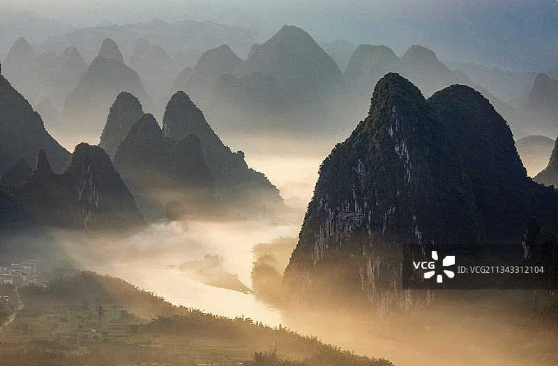 相公山晨曦图片素材