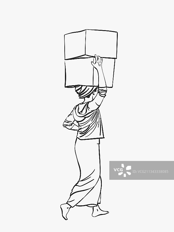 穿着特敏的缅甸妇女搬运大箱子图片素材