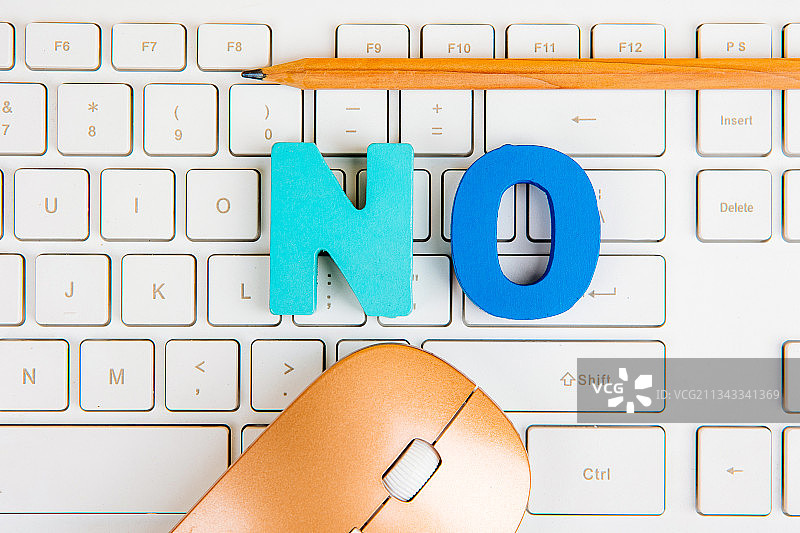 键盘上字母NO不同意否决网络投票图片素材