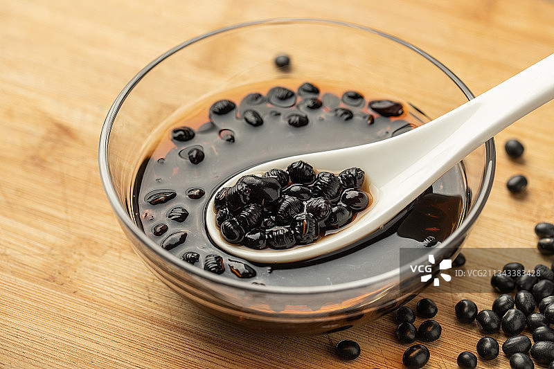 养生食品醋泡黑豆图片素材