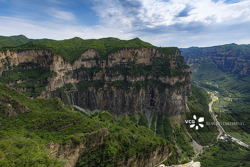 挂壁公路图片素材