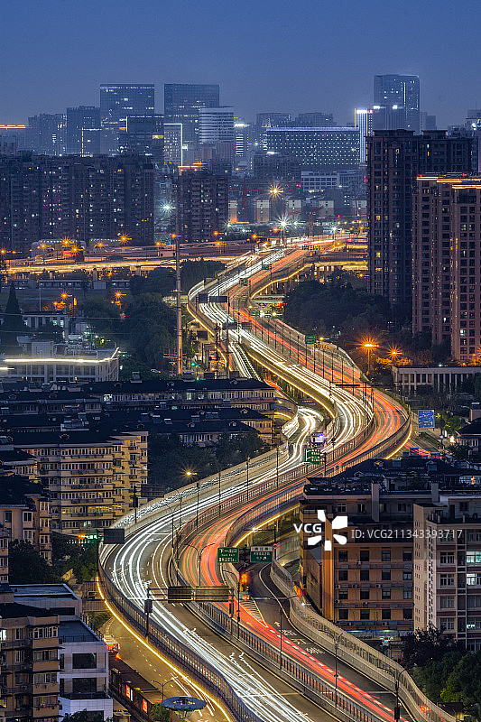 川流不息图片素材
