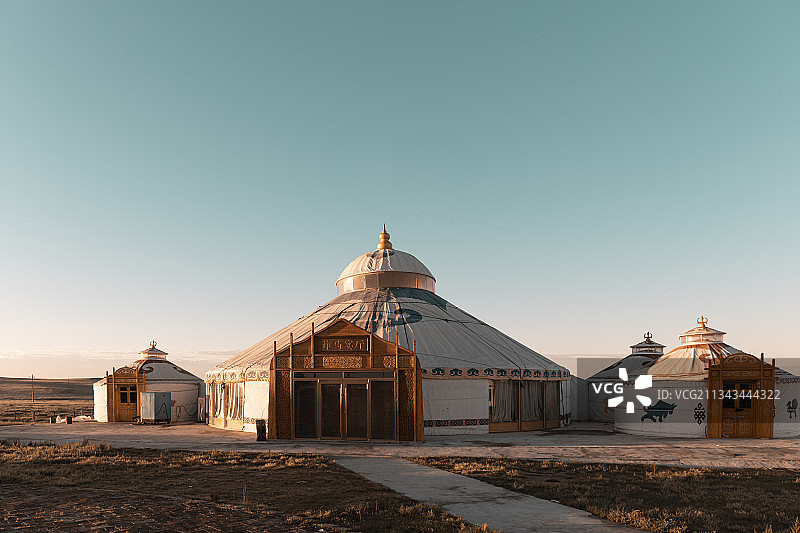 草原日出图片素材