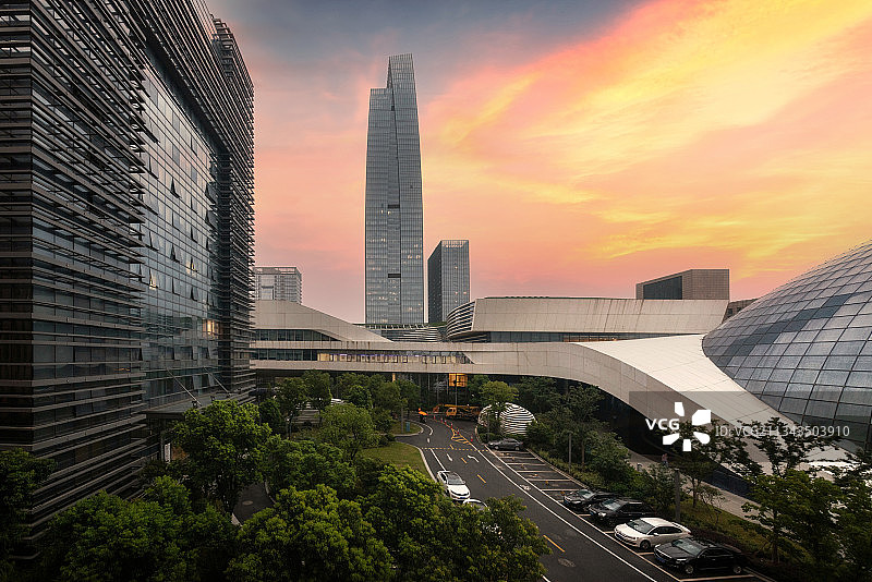 苏州吴中区中润苏州中心日落全景图片素材