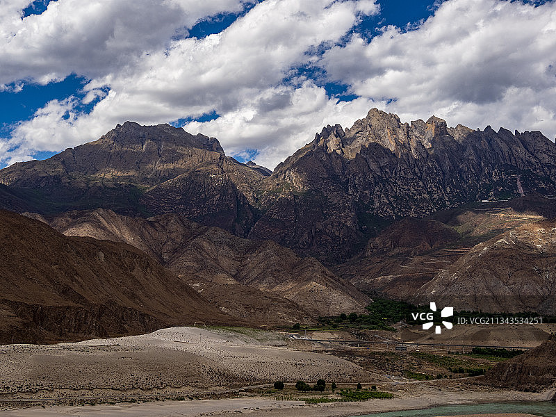 雅鲁藏布江图片素材