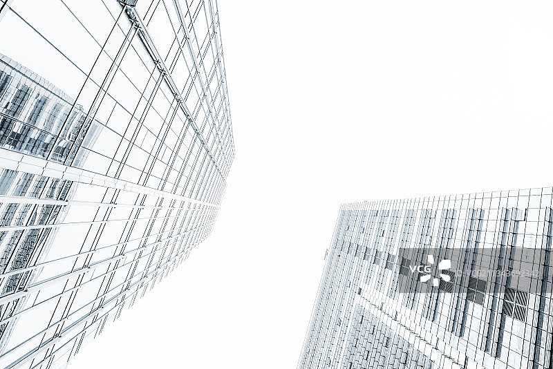 仰拍高层写字楼，极简风格图片素材