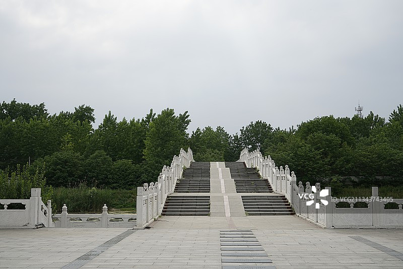 中国安徽省宿州市灵璧县虞姬墓图片素材