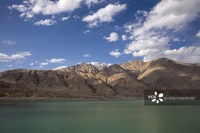 塔什库尔干河图片素材